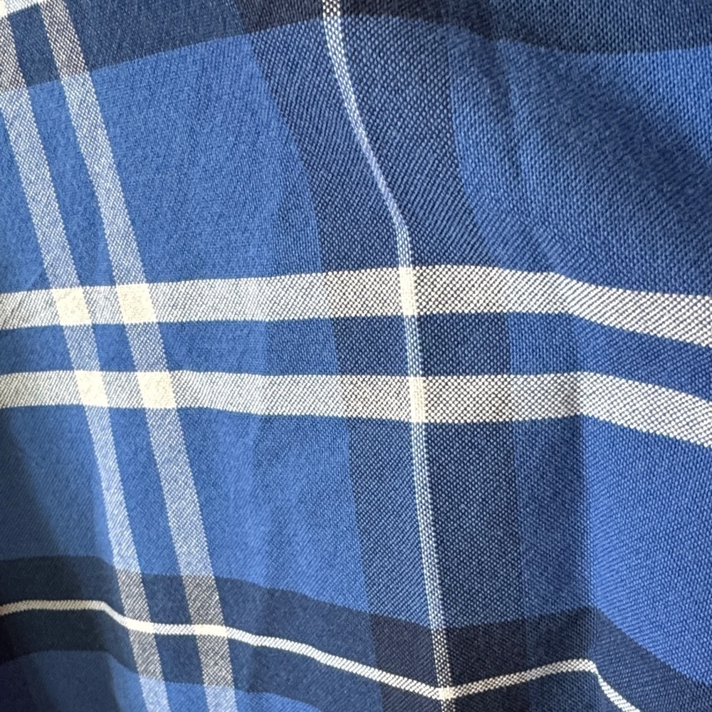 St. John's Bay Blue Plaid Button-Down Shirt Large Like New A44 Beauty!! - Picture 4 of 11